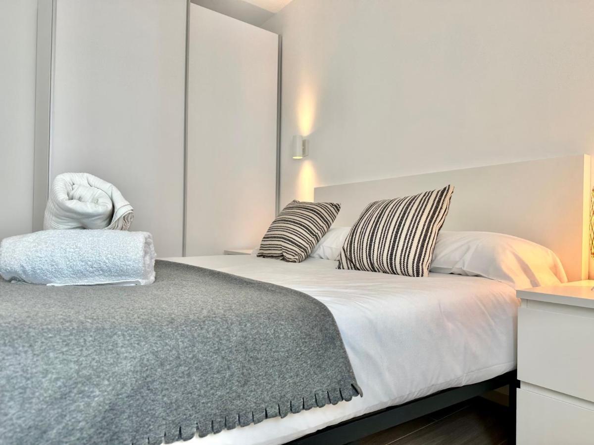 Llagut Apartment L' Escala Luaran gambar