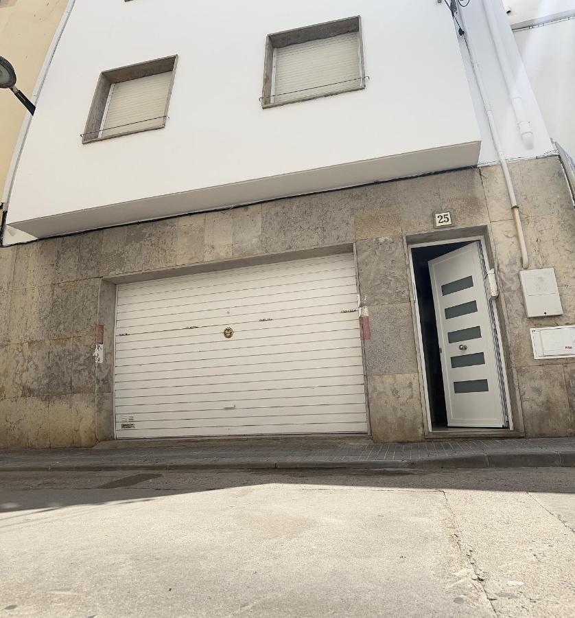 Llagut Apartment L' Escala Luaran gambar